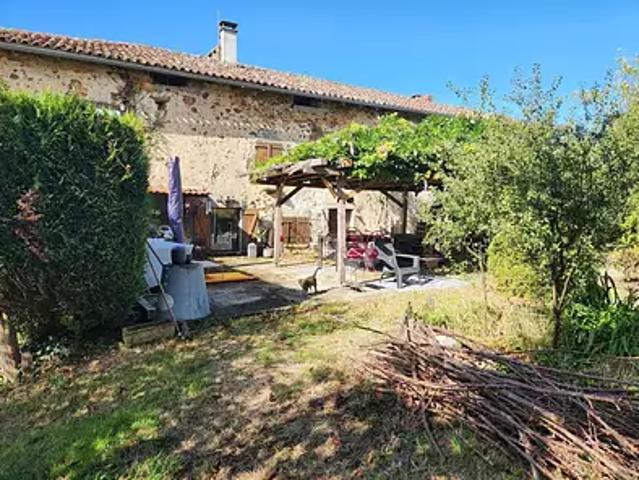 Maison vente à Brillac, Charente