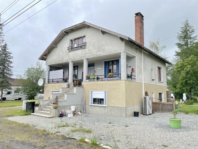 Maison vente à Confolens, Brillac