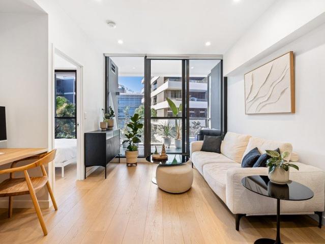 Apartment for rent in Waterloo, Sydney