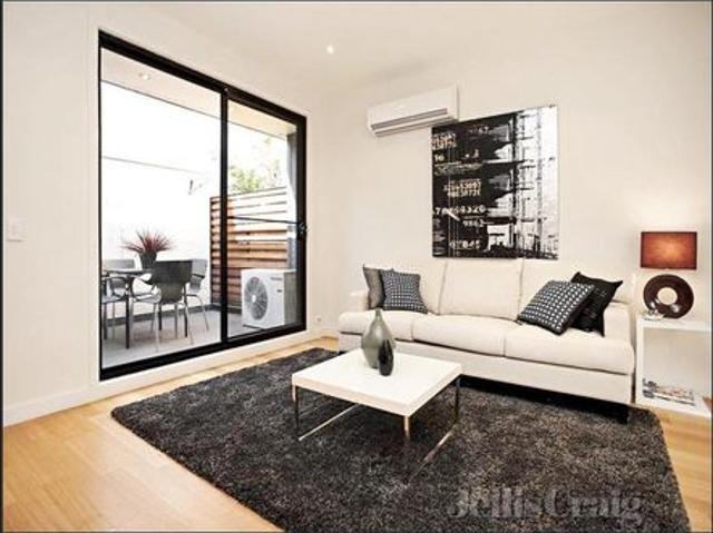 Townhouse for rent in Camerons Creek, Victoria