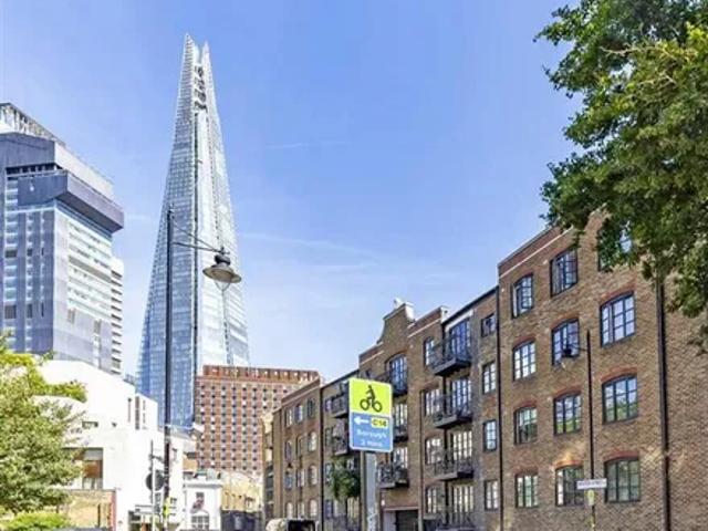 Apartment for rent in The Borough, Greater London