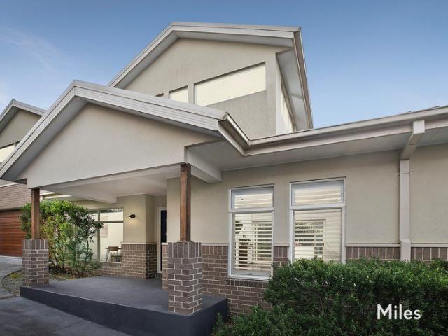 Townhouse for sale in Camerons Creek, Victoria