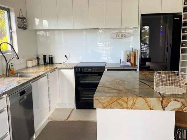 House for rent in Whangaparaoa