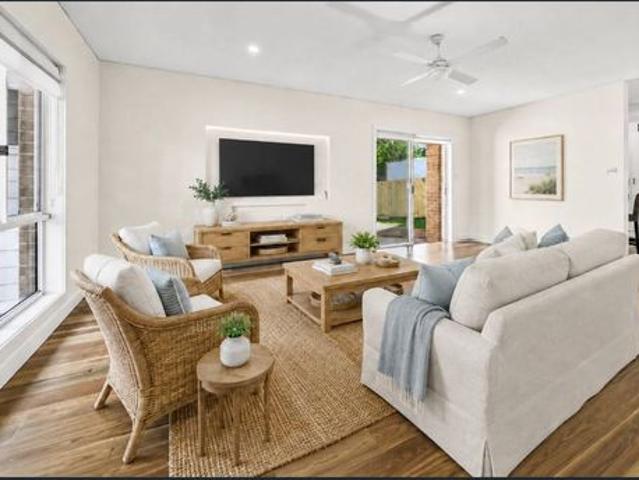 Townhouse for rent in Sydney, New South Wales