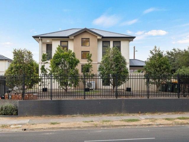 Townhouse for sale in Horseshoe Creek, South Australia