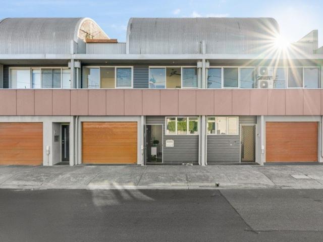 Townhouse for sale in Camerons Creek, Victoria