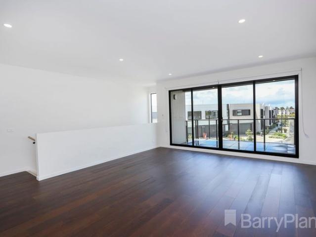 Townhouse for rent in Camerons Creek, Victoria