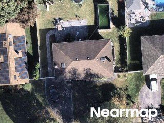 House for sale in Hauppauge, Town of Smithtown