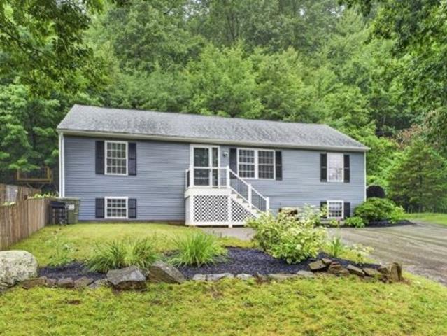 House for sale in Warren, Worcester County