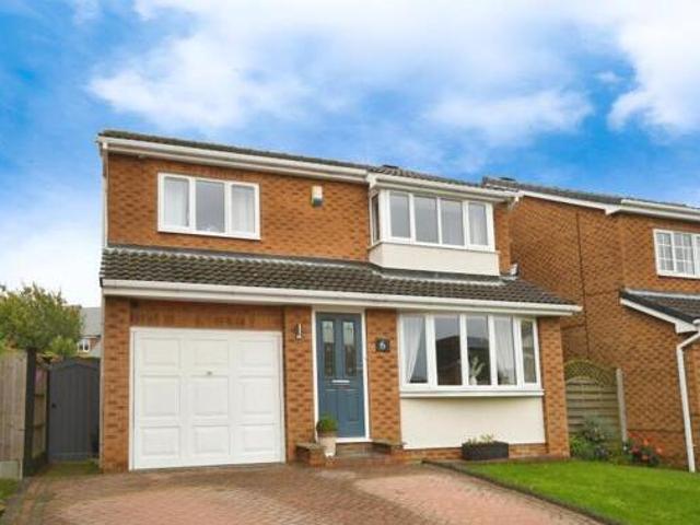 House for sale in Loundsley Green, East Midlands