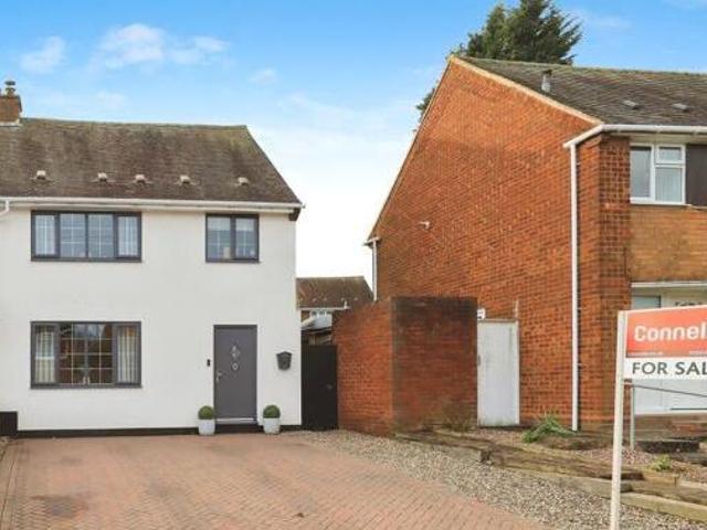 House for sale in Wednesfield, West Midlands