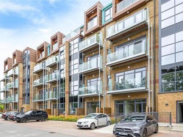 House for sale in Uxbridge