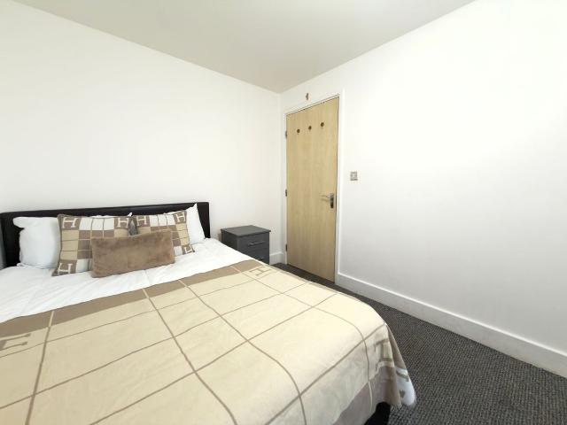 Room for rent in Ladywood, West Midlands