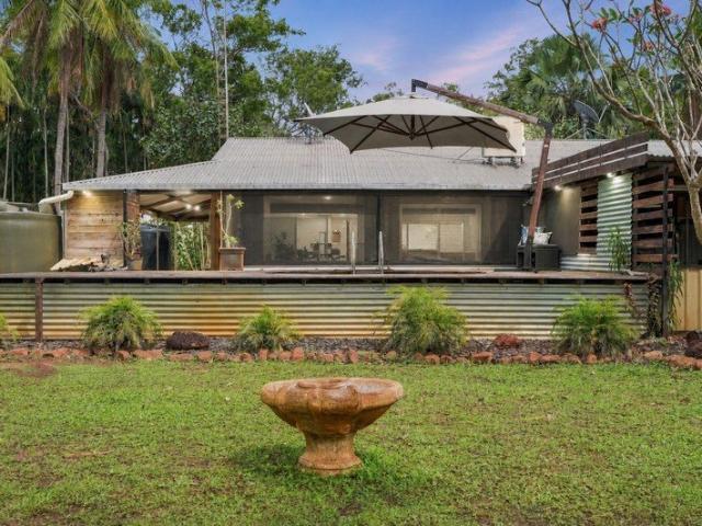 Cottage for sale in Dundee Downs