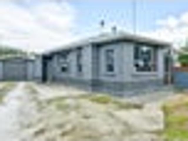 House for sale in Pine Bush, Southland