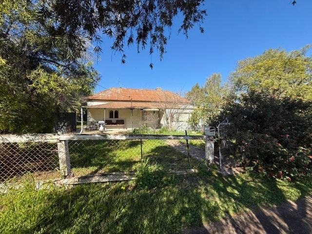House for sale in Peak Hill, New South Wales
