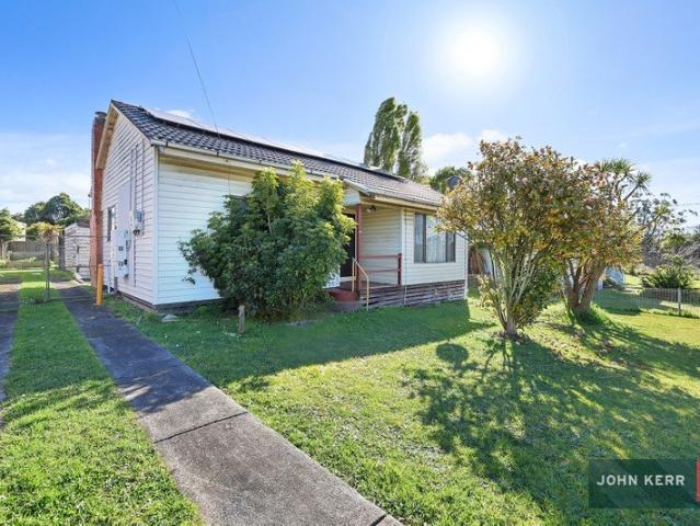 House for sale in Coalville, Victoria