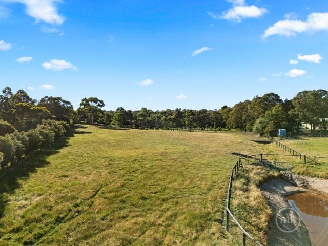 Land for sale in Yarrambat, Melbourne