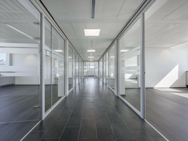 Büro mieten in Opfikon, Zürich