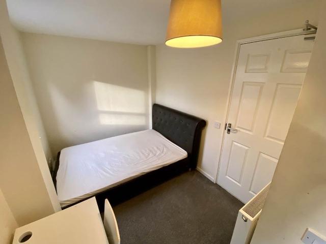 Room for rent in Peterborough