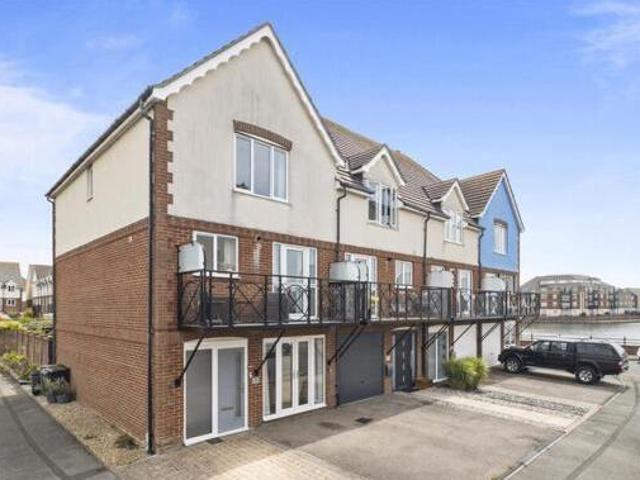 House for sale in Crumbles, Eastbourne