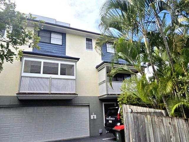 Townhouse for sale in Toombul, Queensland