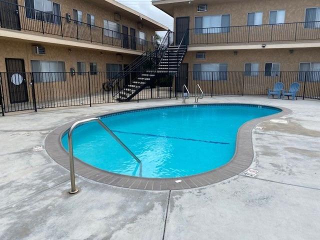Apartment for rent in Costa Mesa, California