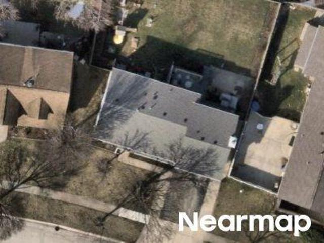 House for sale in Elk Grove Village, Illinois