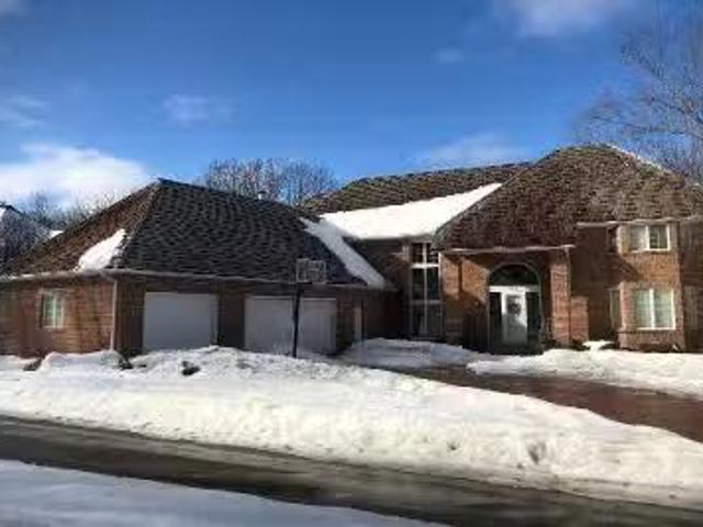 House for sale in Hopkins House for sale in Hopkins