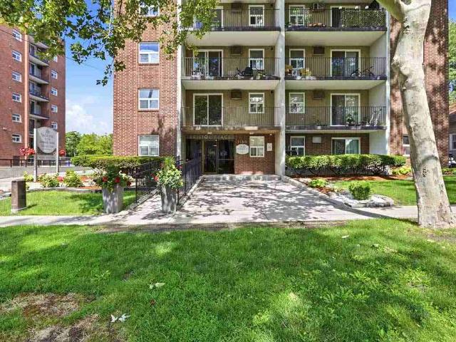 Apartment for rent in Sandwich, Windsor