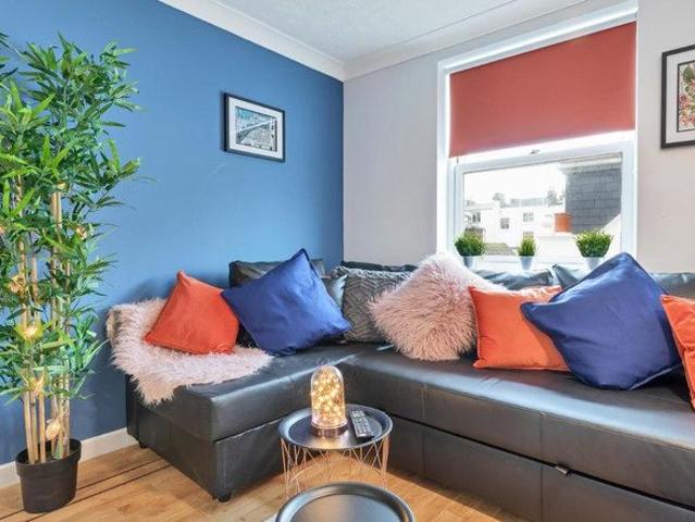 Townhouse for rent in Kemptown, Brighton & Hove