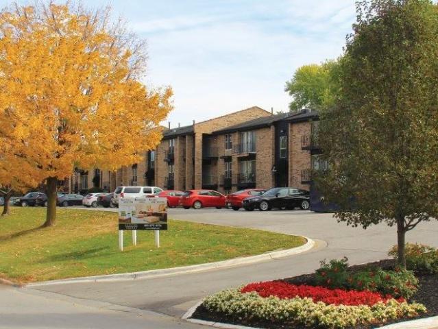 Apartment for rent in Maple Village, Omaha
