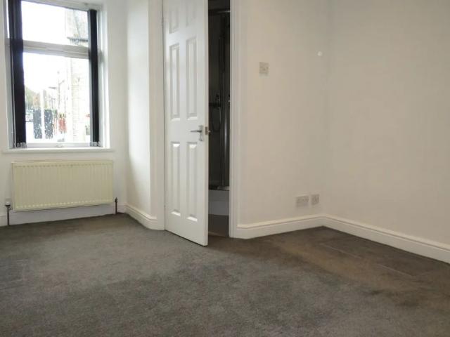 House for rent in Exley, West Yorkshire