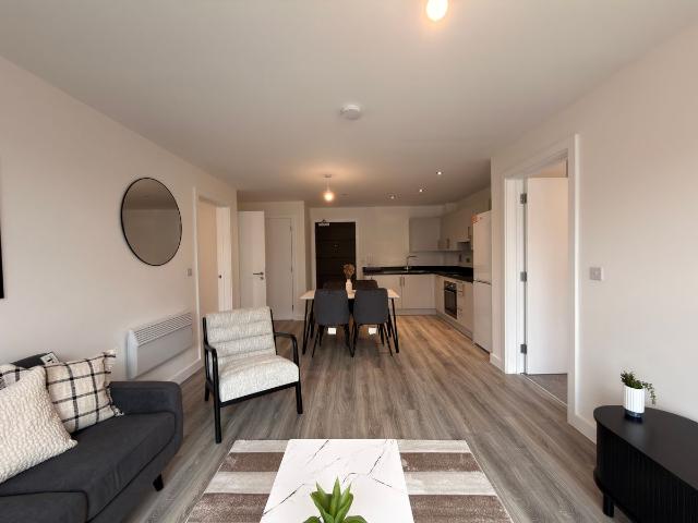 Apartment for rent in Park Central, Birmingham