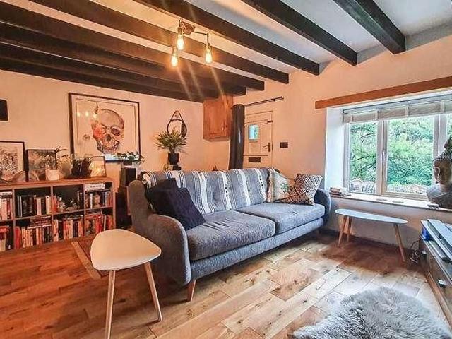 House for rent in Pentyrch, Gwaelod-y-garth