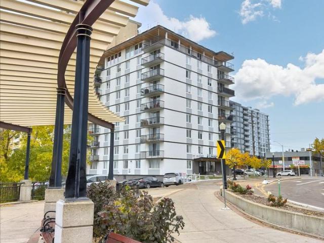 Apartment for rent in Wedgewood, Alberta