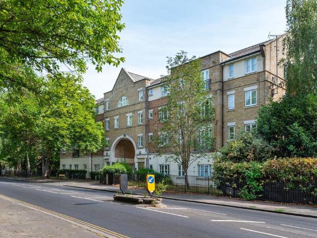 House for rent in Herne Hill, Greater London