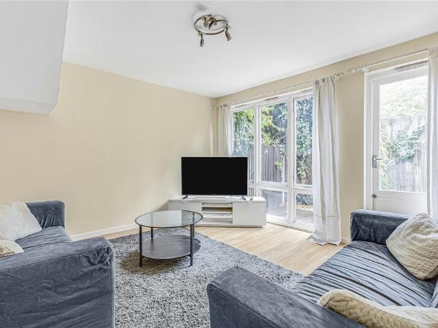 House for rent in Clapham, Greater London