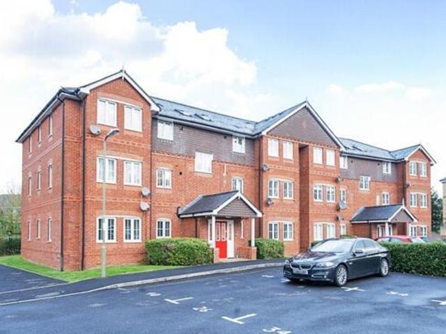 House for sale in Hounsome Fields, Priest Down