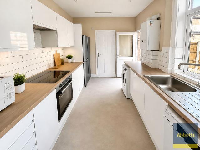 Apartment for rent in California, Key Street