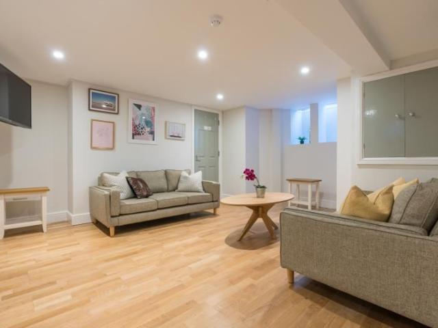 House for rent in Somers Town, Portsmouth