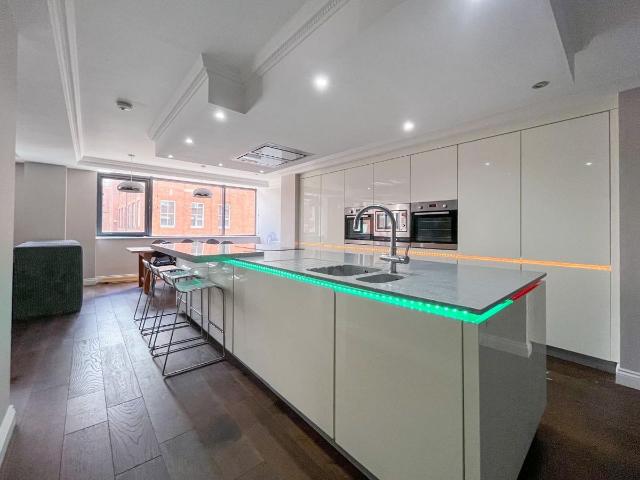 Apartment for rent in Holbeck, West Yorkshire
