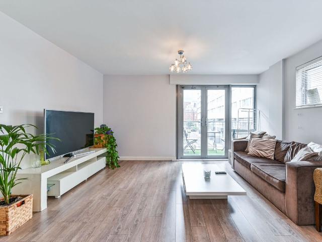 Apartment for rent in Hoxton, Greater London