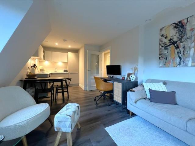 Apartment for rent in Sheerwater, Woking
