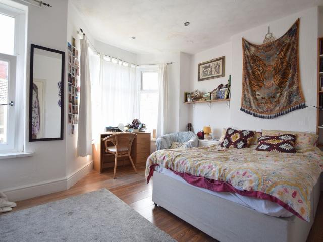 Apartment for rent in Falcon Lodge, Wales