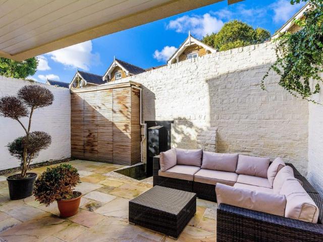 Apartment for rent in Greater London
