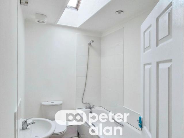 Apartment for rent in Cimla, Neath