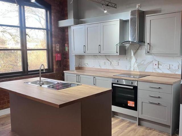 Apartment for rent in Bede Island, Old Wharf