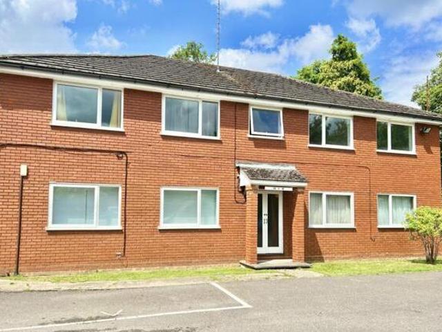 House for sale in Sandhurst