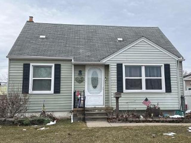 House for sale in Eastpointe, Michigan
